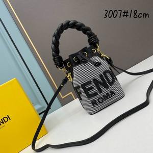 Fendi Handbags 554